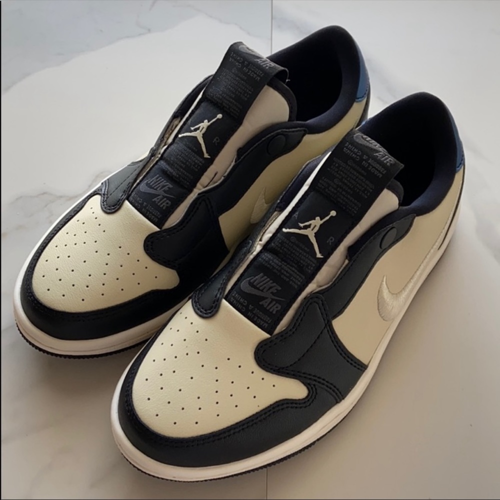 NWT Nike Air Jordan 1 Retro low slip - Picture 4 of 8